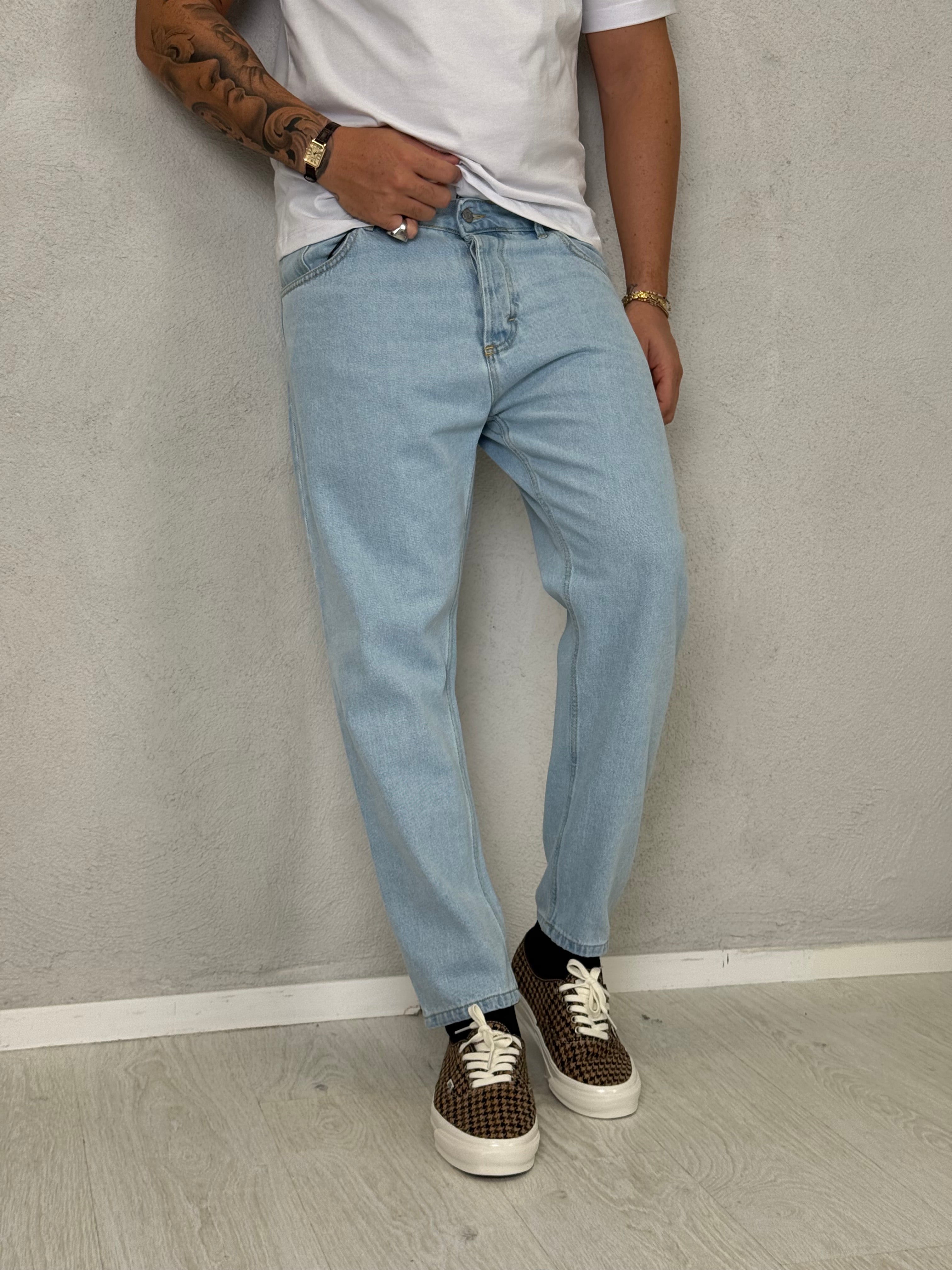 JEANS PLUS