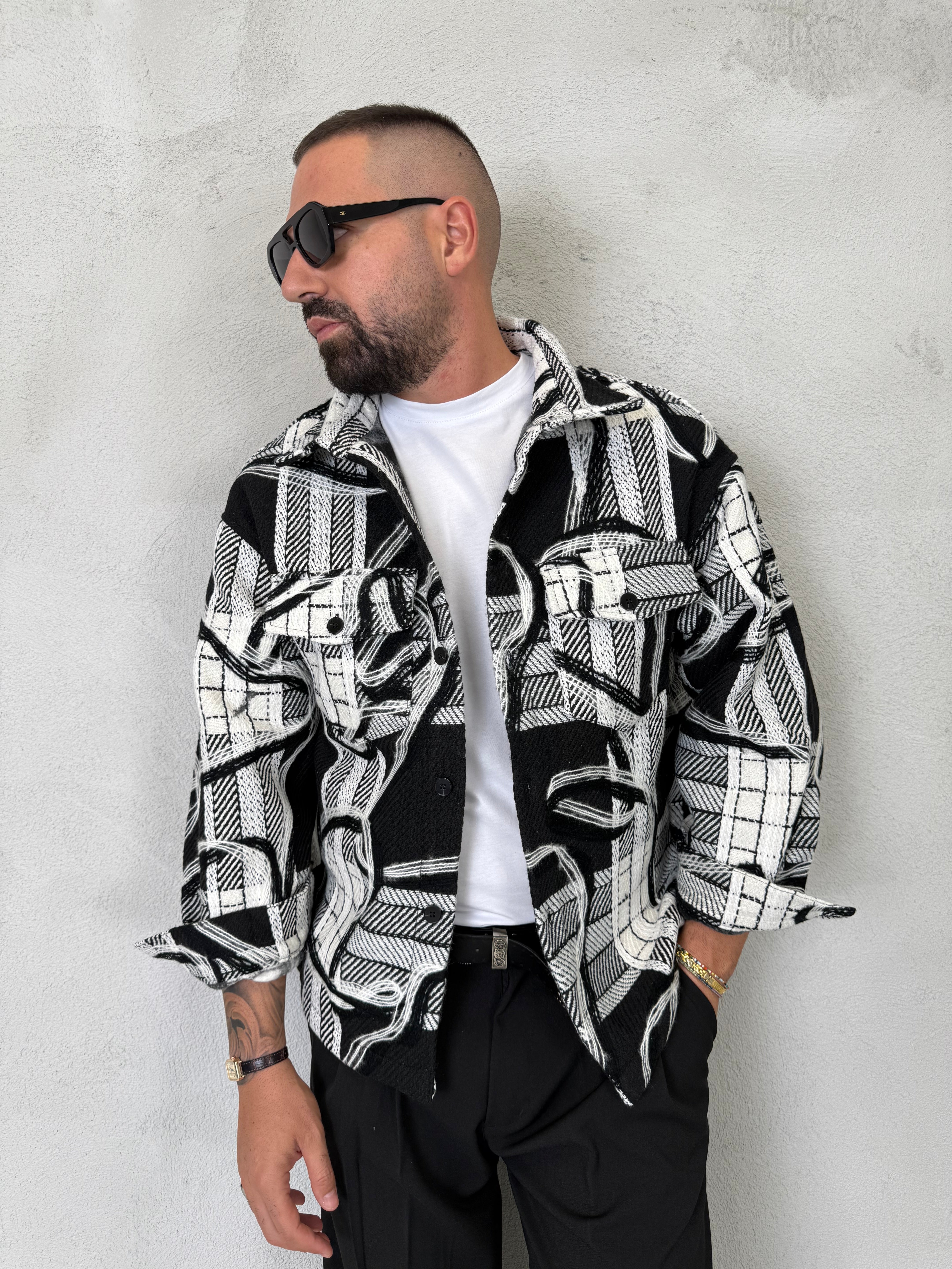JACKET ABSTRACRED